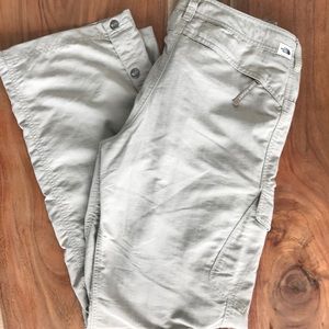 The North Face Hiking/Outdoor Pants Womens Size 10